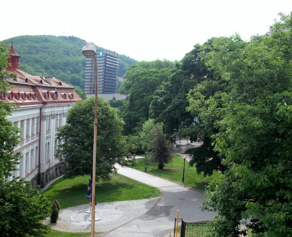 Apartmány Galeta Karlovy Vary Szoba fotó